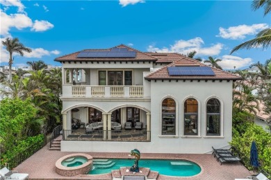 BOATER'S PARADISE-DIRECT Gulf ACCESS! An exceptional opportunity