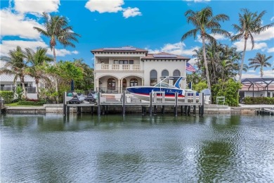 BOATER'S PARADISE-DIRECT Gulf ACCESS! An exceptional opportunity