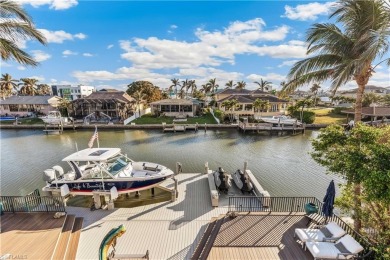 BOATER'S PARADISE-DIRECT Gulf ACCESS! An exceptional opportunity