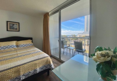 Ocean View 3-Bedroom Lock-Out Condo in South Hampton - Kingston