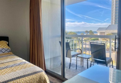 Ocean View 3-Bedroom Lock-Out Condo in South Hampton - Kingston