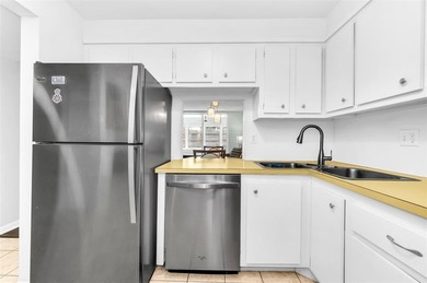 Move-In Ready Corner Unit in Bermuda Club - 55+ Community