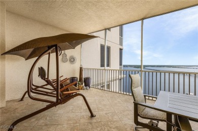 Lovely 21st floor High Point Place home in immaculate condition!