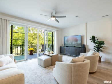 Gorgeous 2 bed / 2 bath luxury condo in the heart of Peoria