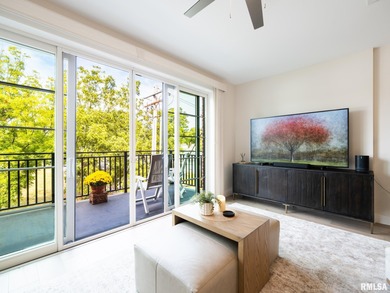 Gorgeous 2 bed / 2 bath luxury condo in the heart of Peoria