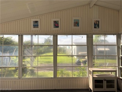 Updated 2-Bedroom + Bonus Room in Lake Arrowhead - Prime