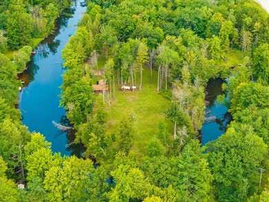 Unique 2 BR/1Ba cabin and property near the intersection of Hwys