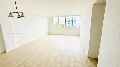 Beautifully Remodeled 3 Bed/2 Bath Condo Near Dadeland! Spacious