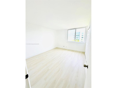 Beautifully Remodeled 3 Bed/2 Bath Condo Near Dadeland! Spacious