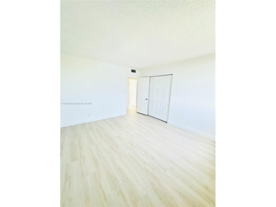 Beautifully Remodeled 3 Bed/2 Bath Condo Near Dadeland! Spacious