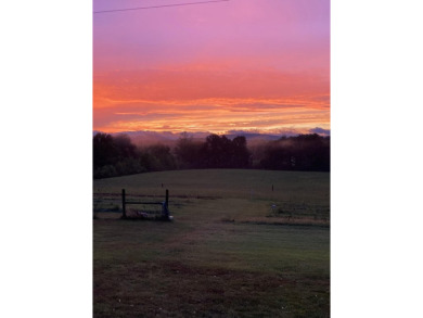 Country Dreamin'! Looking for the perfect place to start a