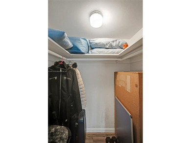 This 2/2 ALL AGES BUILDING Corner unit is a true GEM. A rare