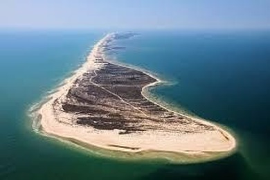 PRICE IMPROVEMENT!! Embracing the essence of coastal living