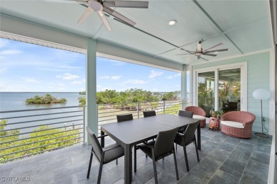 Spectacular Sweeping Views of the Estero Bay begin at Daybreak!