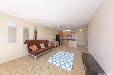 Conveniently located just minutes to the world-famous Waikiki