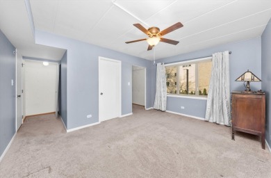 VERY CLEAN ELEVATOR BUILDING CONDOMINIUM. FEATURES 2 BEDROOMS, 2