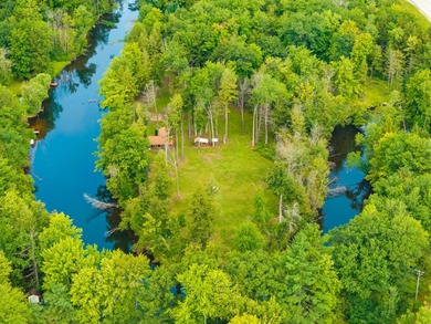 Unique 2 BR/1Ba cabin and property near the intersection of Hwys