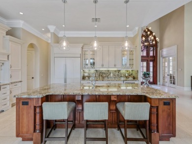 Luxurious custom residence in the scenic Collier Bay