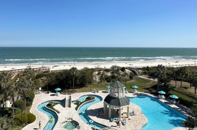 Welcome to your perfect coastal retreat! This stunning 2-bedroom