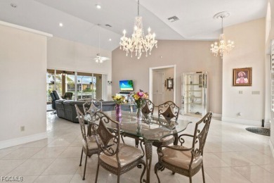 CAPE CORAL FRESHWATER CANAL HOME - This home is located close