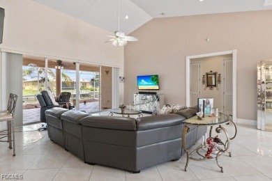 CAPE CORAL FRESHWATER CANAL HOME - This home is located close