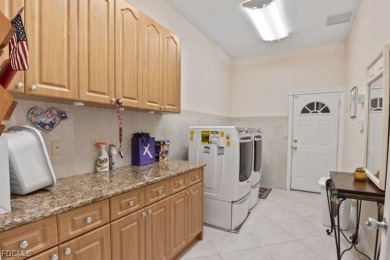 CAPE CORAL FRESHWATER CANAL HOME - This home is located close