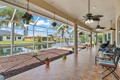 CAPE CORAL FRESHWATER CANAL HOME - This home is located close