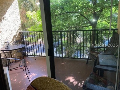 Relaxing & beautifully maintained island retreat at desirable