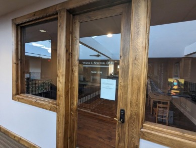 Professional office in the high quality 120 Building in downtown