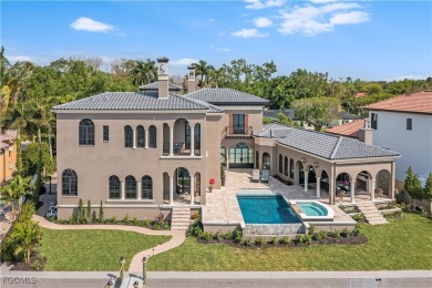 Welcome to 3914 W Riverside Drive. This stunning Caloosahatchee