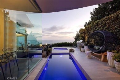 Architecturally Significant Ocean View Modern In the Sky -