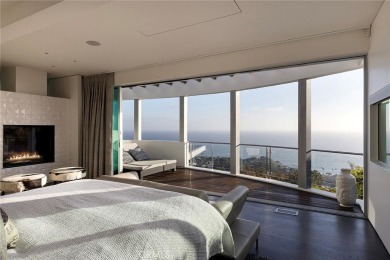 Architecturally Significant Ocean View Modern In the Sky -