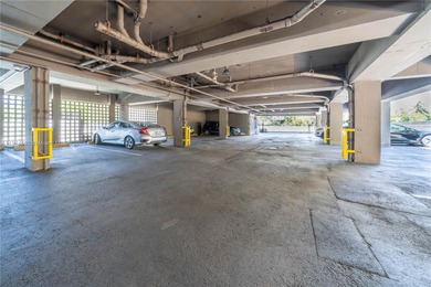 Stunning Corner Condo with Breathtaking Views - Lake Beach Club