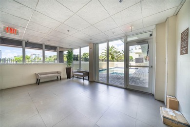 Stunning Corner Condo with Breathtaking Views - Lake Beach Club