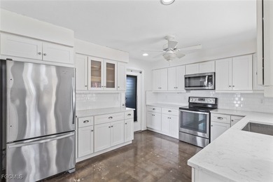 FORT MYERS VILLAS - Spacious 2BR/2BA with nearly 1,400 Sq. Ft