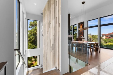 Architecturally Designed Modern Masterpiece with Panoramic Ocean