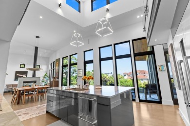 Architecturally Designed Modern Masterpiece with Panoramic Ocean