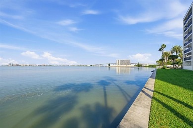 Under contract-accepting backup offers. Live where others