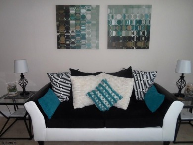 Vacant, clean, and ready for new Occupancy, way up on the 20th