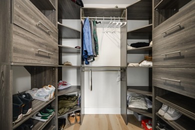 Welcome to your new sanctuary in the heart of Lincoln Park