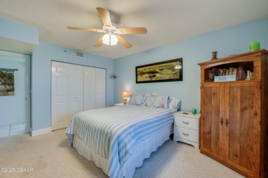 Incredible ocean views from this 3rd floor 2bedroom 2 bathroom