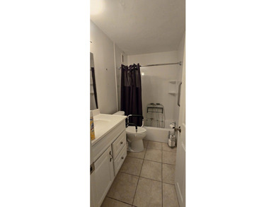 3 bedroom 2 bath Condo with beautiful open floor plan and tons