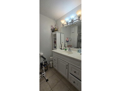 3 bedroom 2 bath Condo with beautiful open floor plan and tons