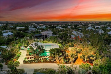 900 FEET TO THE BEACH! DIRECT GULF ACCESS CANAL! 3 LOTS! LARGE