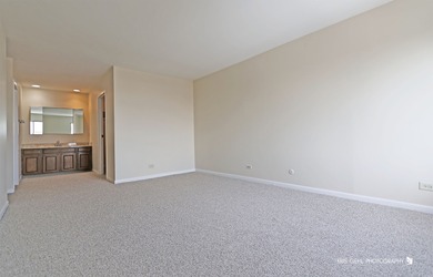 Why rent when you can own? Move-in ready 5th-floor condo in