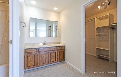 Why rent when you can own? Move-in ready 5th-floor condo in