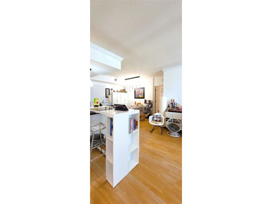 Tranquil, modern furnished & remodeled 2 BR split floorplan