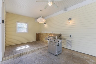 Welcome to the Palm & Shell. A rare opportunity to purchase an