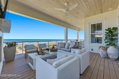 Inspired by the whitewashed architecture of Alys Beach and the