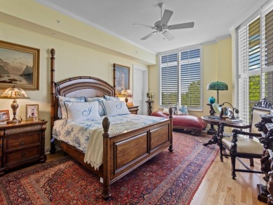 RARELY AVAILABLE 4 BED/3.5 BATH PENTHOUSE W/PRIVATE ROOFTOP FOR